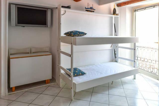 Apartamento Menton Nella Vecchia Citta Con Vista Mare Exterior foto